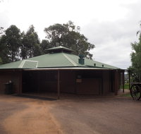 Augusta Sheoak Chalets - Accommodation Batemans Bay