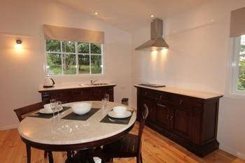 North Tamborine QLD Accommodation Batemans Bay