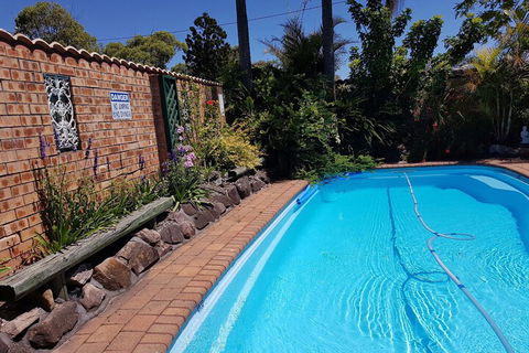 Central Motel Nelson Bay - Accommodation Batemans Bay 4