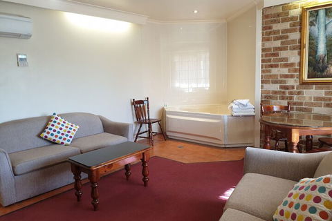 Leagues Motel - Accommodation Batemans Bay 5