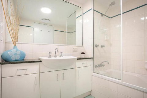 Surfside Byron Bay - Accommodation Batemans Bay 5
