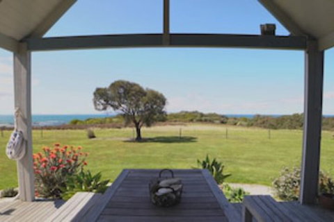 Bear Gully Coastal Cottages - Accommodation Batemans Bay 0