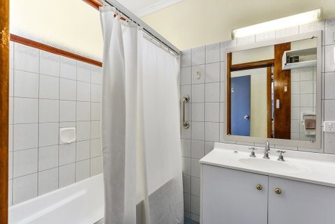 William Macintosh Motor Lodge - Accommodation Batemans Bay 3