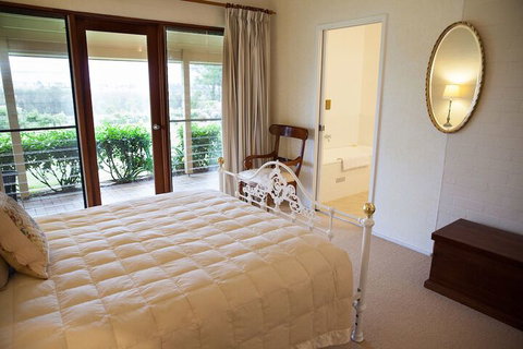 Burncroft Guest House - Accommodation Batemans Bay 7