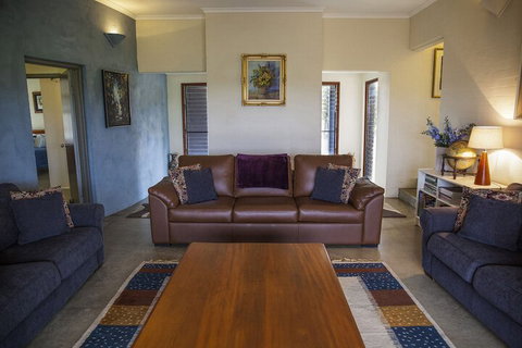 Burncroft Guest House - Accommodation Batemans Bay 6
