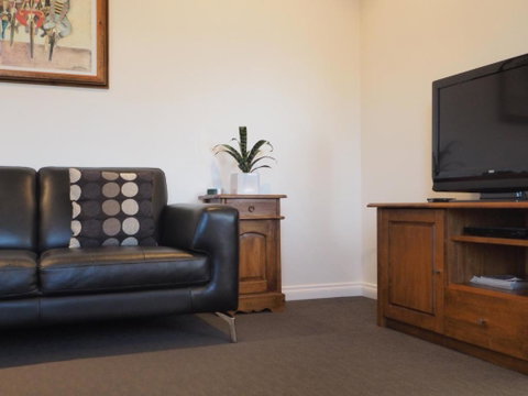 Beechwood Apartment - Accommodation Batemans Bay 1