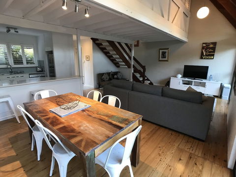 Treetops Everglades Villa - Accommodation Batemans Bay 6