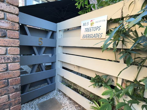 Treetops Everglades Villa - Accommodation Batemans Bay 0