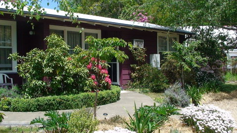 Elm Lodge - Accommodation Batemans Bay 1