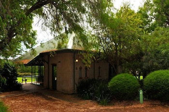Waterfall Cottages - Accommodation Batemans Bay 0