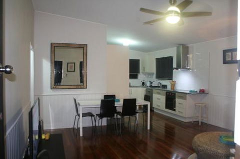 Redland BayBreeze - Accommodation Batemans Bay 6