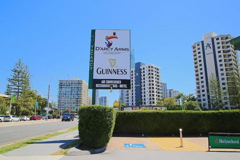 D'arcy Arms Motel - Accommodation Batemans Bay 0