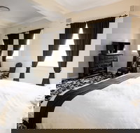 The Commercial Boutique Hotel - Accommodation Batemans Bay