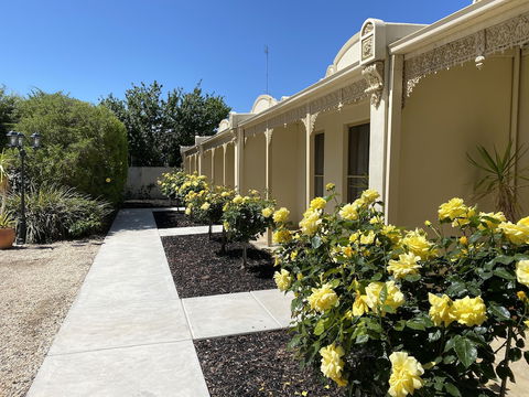 Acacia Terraces - Accommodation Batemans Bay 1