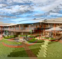 Cosmopolitan Apartments - Accommodation Batemans Bay