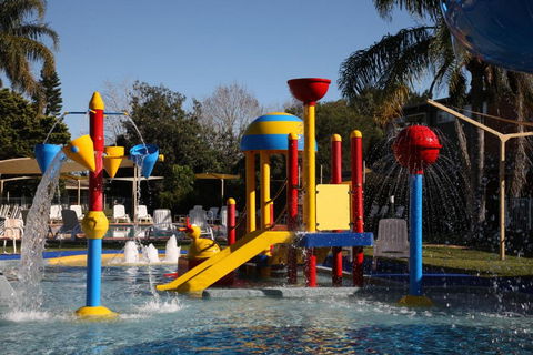 Tuncurry Lakes Resort - Accommodation Batemans Bay 5