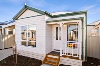 Werribee Short Stay Villas & Accommodation - Accommodation Batemans Bay 0