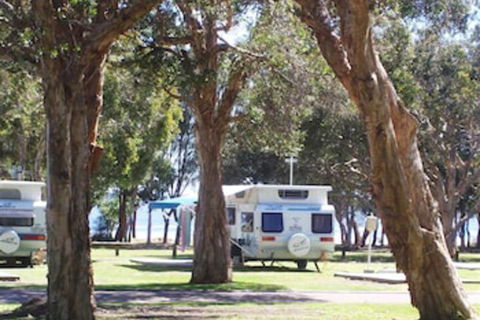 Budgewoi Holiday Park - Accommodation Batemans Bay 2