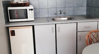 Beach Motel Woolgoolga - Accommodation Batemans Bay 4