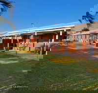 Morayfield Tavern  Motel - Accommodation Batemans Bay