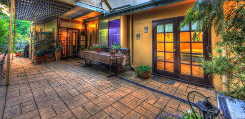 Hillview Oak B & B - Accommodation Batemans Bay 2