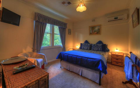 Hillview Oak B & B - Accommodation Batemans Bay 5