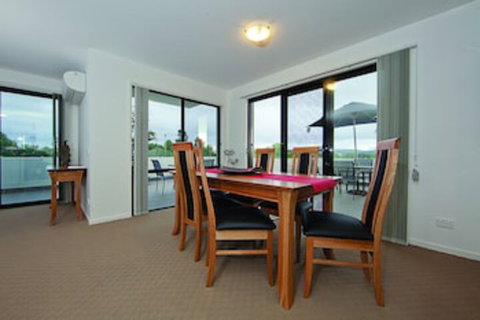 Accommodate Canberra - Century - Accommodation Batemans Bay 0