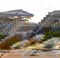 Linger Longer Accommodation SA - Accommodation Batemans Bay