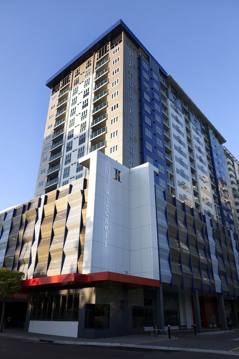 H On Mitchell Apartment Hotel - Accommodation Batemans Bay 0