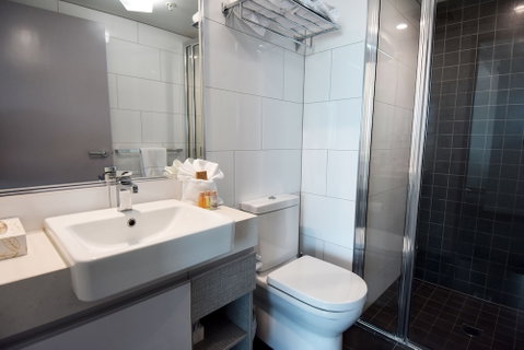 H On Mitchell Apartment Hotel - Accommodation Batemans Bay 3