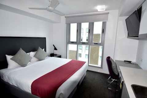 H On Mitchell Apartment Hotel - Accommodation Batemans Bay 5