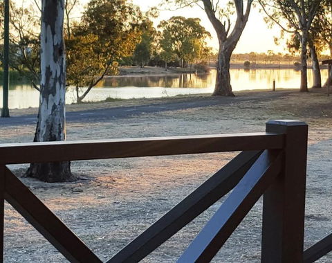 Horsham Riverside Caravan Park - Accommodation Batemans Bay 6