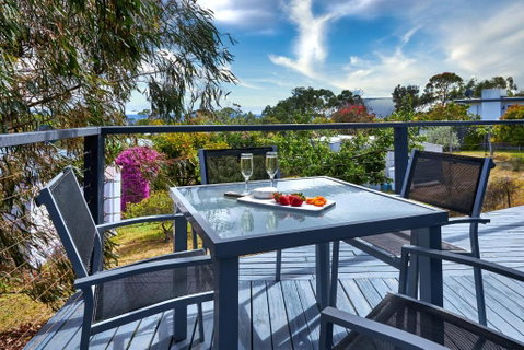 Mermaids Of Bicheno - Accommodation Batemans Bay 2