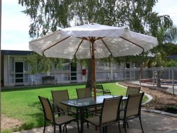 Warrina Motor Inn - Accommodation Batemans Bay 1