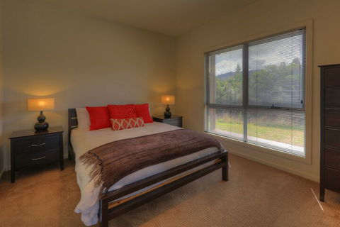 Fairwinds - Essentially Tas - Accommodation Batemans Bay 2