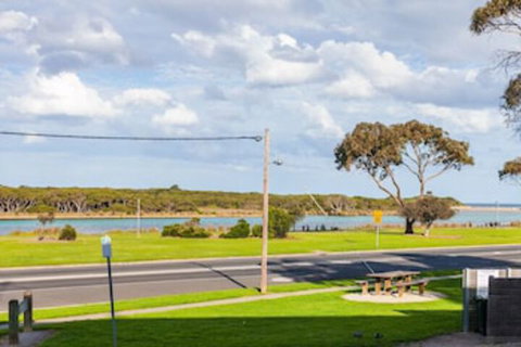 Anglesea River Apartments - Accommodation Batemans Bay 0