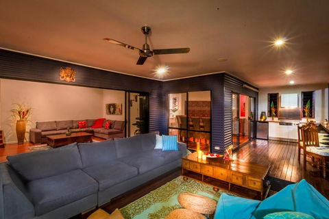The Mountain View Retreat - Accommodation Batemans Bay 5