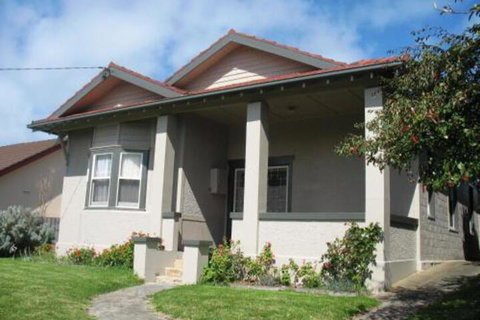Roebil House - Accommodation Batemans Bay 0