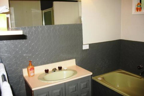 Roebil House - Accommodation Batemans Bay 4