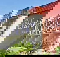 Waters Edge Port Macquarie - Accommodation Batemans Bay