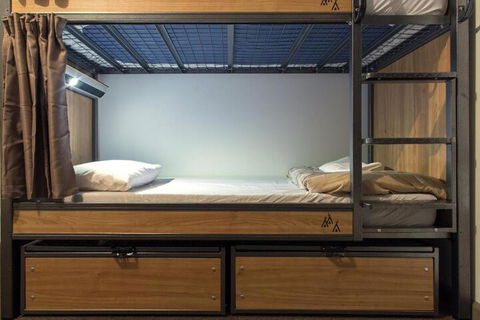 Nomads St. Kilda Beach - Accommodation Batemans Bay 4