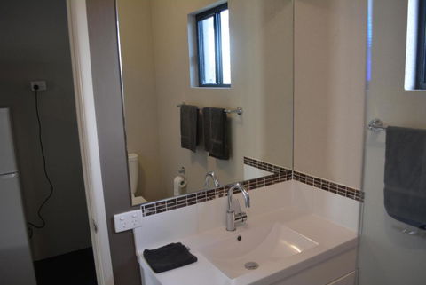 Carmila Sands Motel - Accommodation Batemans Bay 2