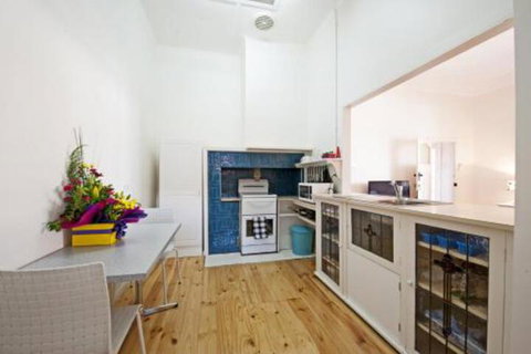 Arch On Mellool - Accommodation Batemans Bay 5
