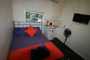 Zing Backpackers - Accommodation Batemans Bay 1