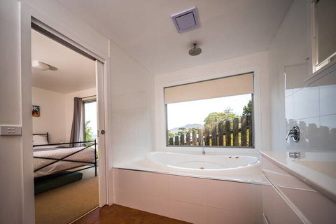 Suntrap Cove Bicheno - Accommodation Batemans Bay 3