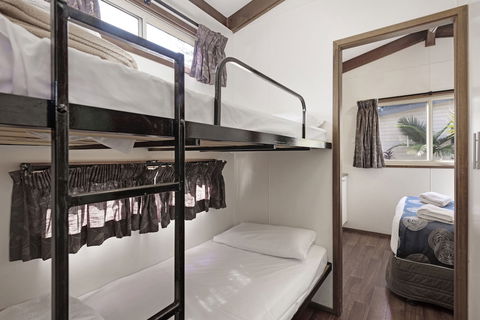Discovery Parks â€“ Emerald Beach - Accommodation Batemans Bay 5