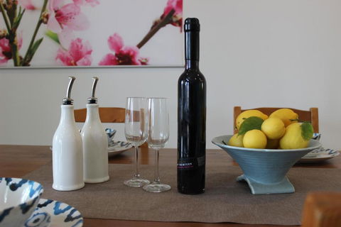 The Grape & Olive At Willunga - Accommodation Batemans Bay 6