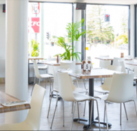 Mermaid Beach Tavern - Accommodation Batemans Bay