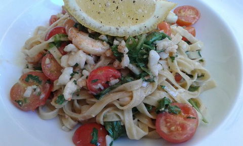 Bond Cafe - Accommodation Batemans Bay 0