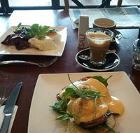 Chapter Too - Accommodation Batemans Bay